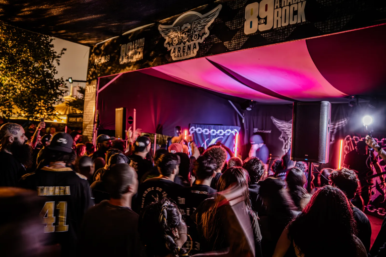 Noite do Peso faz a Galeria do Rock tremer com HardCore e NuMetal — foto 5