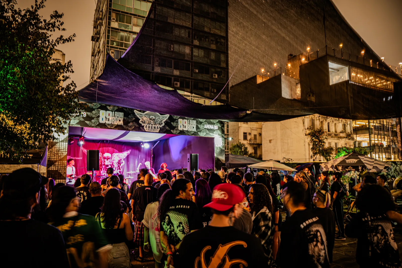 Noite do Peso faz a Galeria do Rock tremer com HardCore e NuMetal — foto 6