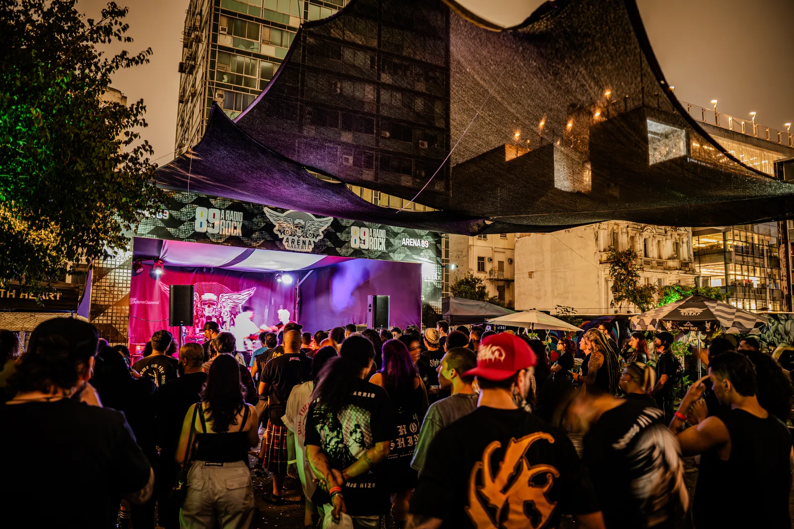 Noite do Peso faz a Galeria do Rock tremer com HardCore e NuMetal — foto 3