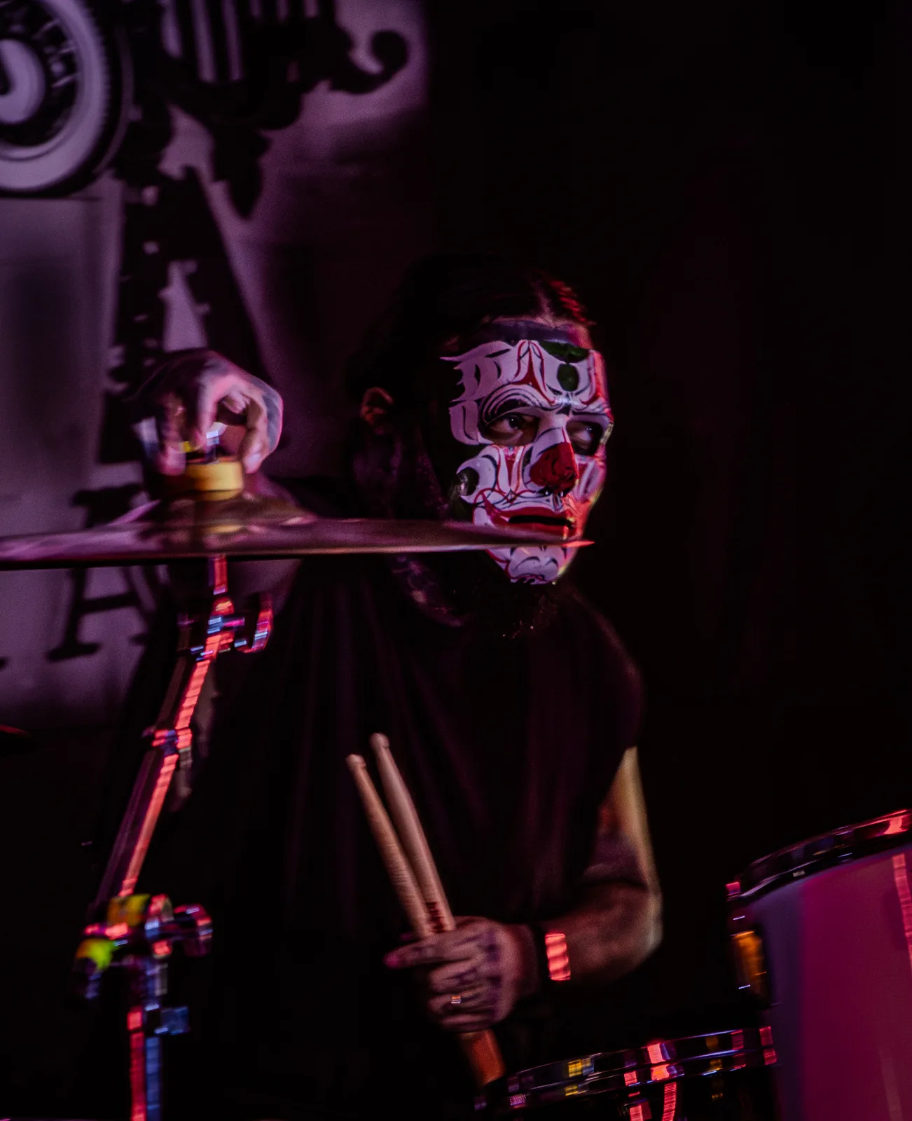 Noite do Peso faz a Galeria do Rock tremer com HardCore e NuMetal — foto 1