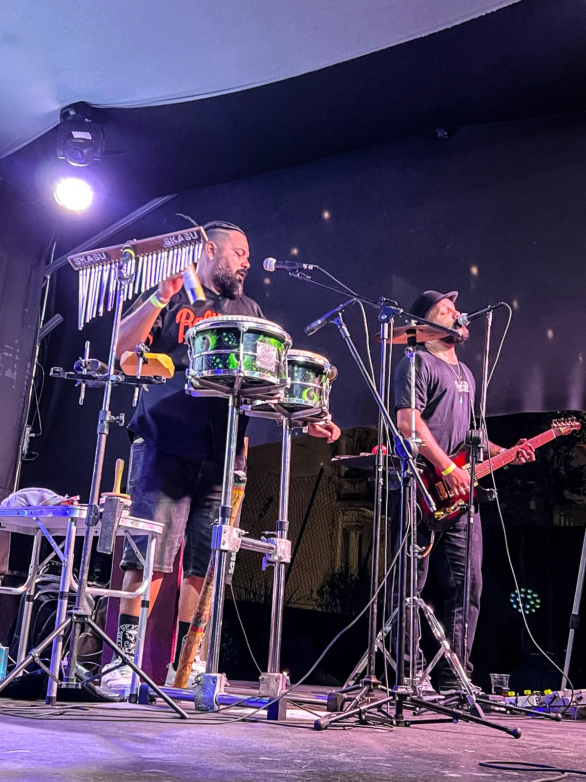 SKASU estreia no palco do Arena 89 com show marcante em celebração ao rock — foto 11