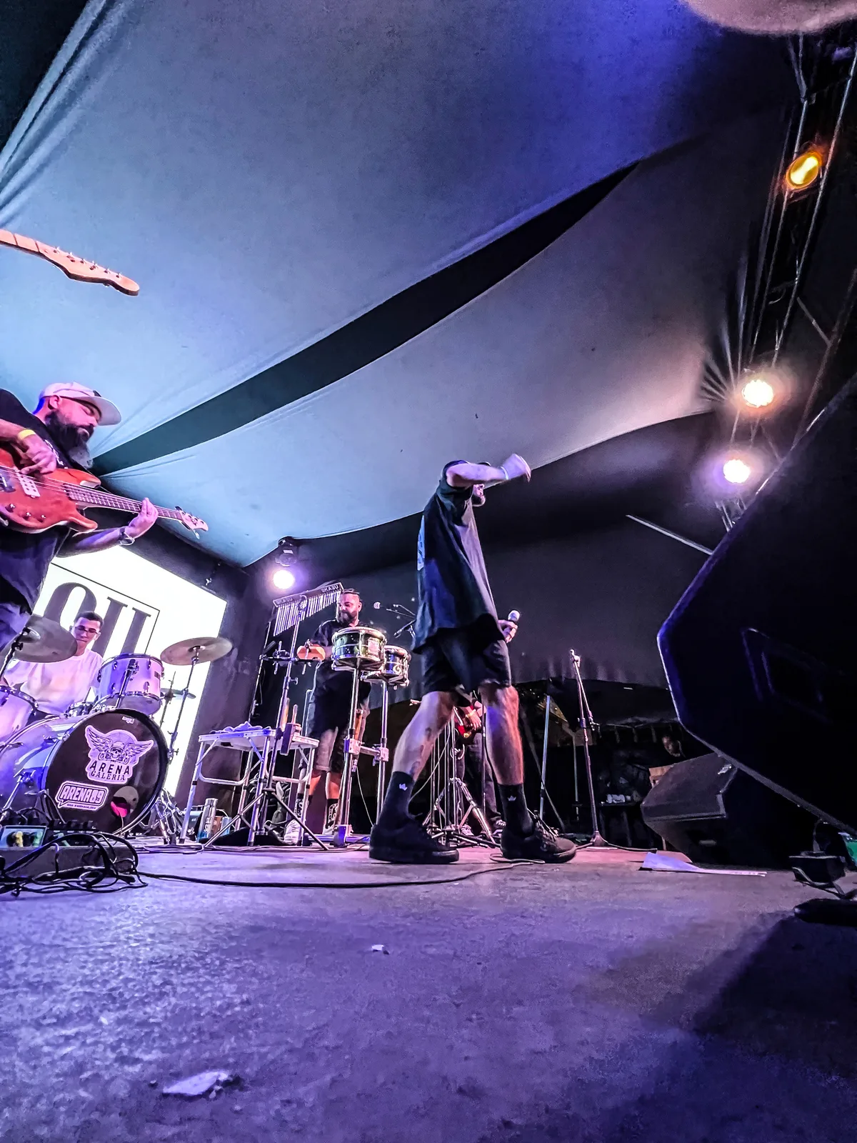 SKASU estreia no palco do Arena 89 com show marcante em celebração ao rock — foto 12