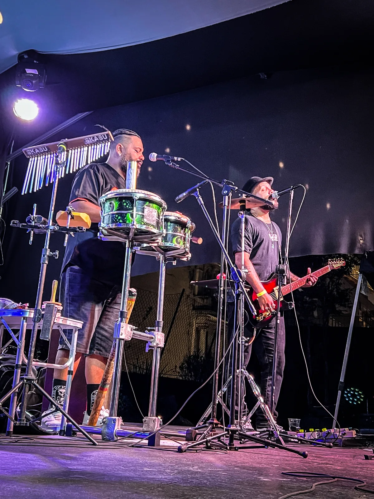 SKASU estreia no palco do Arena 89 com show marcante em celebração ao rock — foto 9