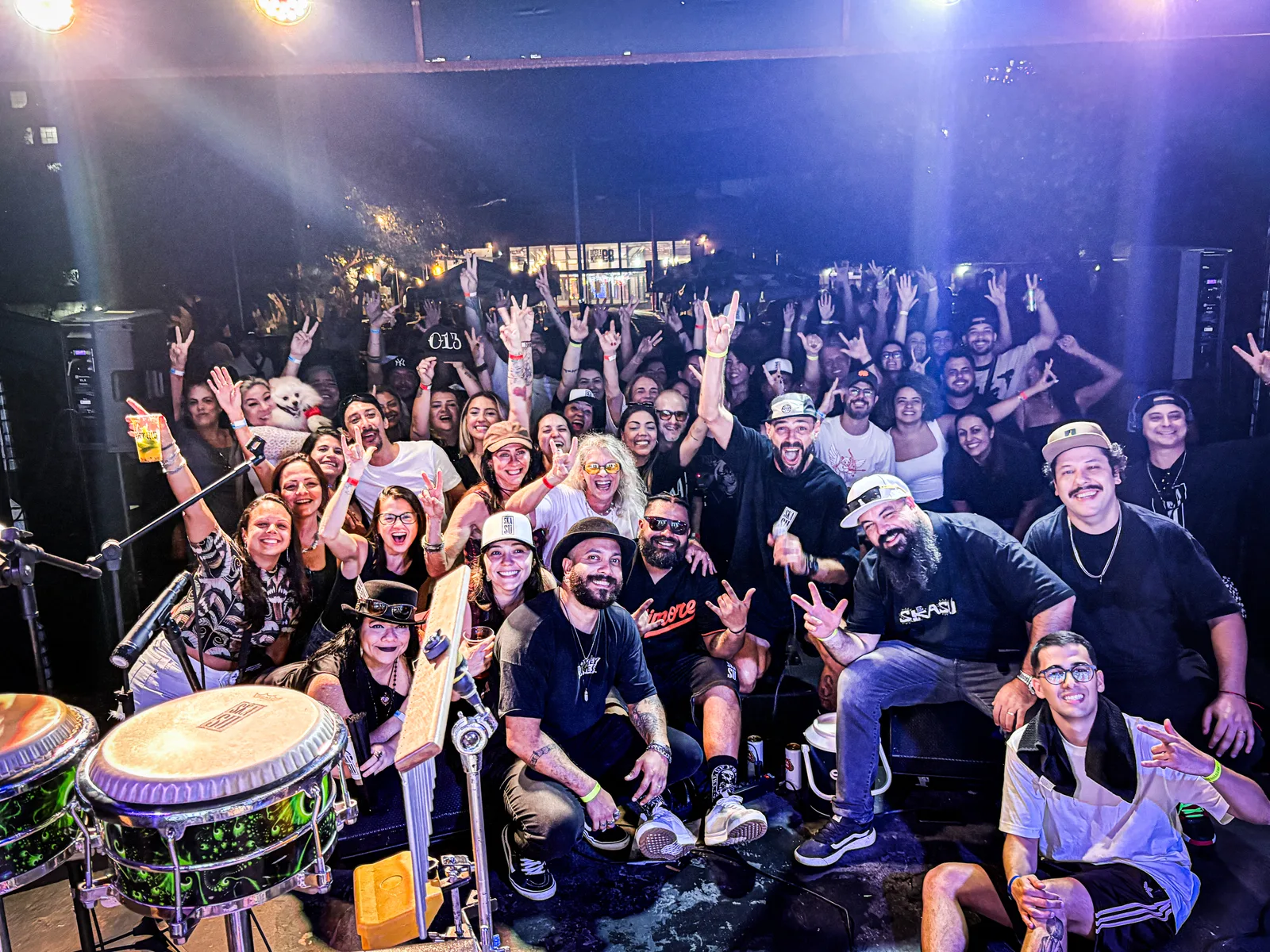 SKASU estreia no palco do Arena 89 com show marcante em celebração ao rock — foto 3